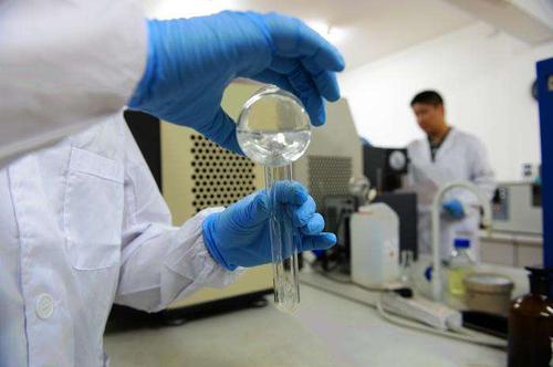云南首期工程室內甲醛檢測百余家企業(yè)住宅合格率不足30％！